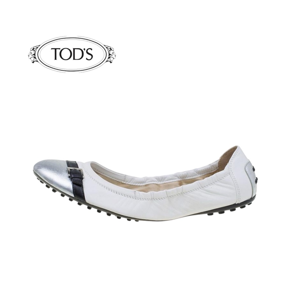 TOD’S Ballerina Dee Buckle Leather Flats Size 6,5
